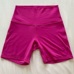 Lululemon align high rise short 6” in sonic pink